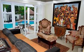 Fredericks Place Presidential Suite